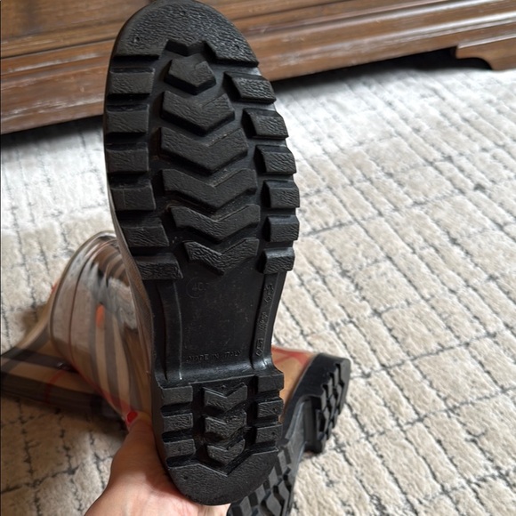 Burberry Rain Boots - Picture 7 of 7